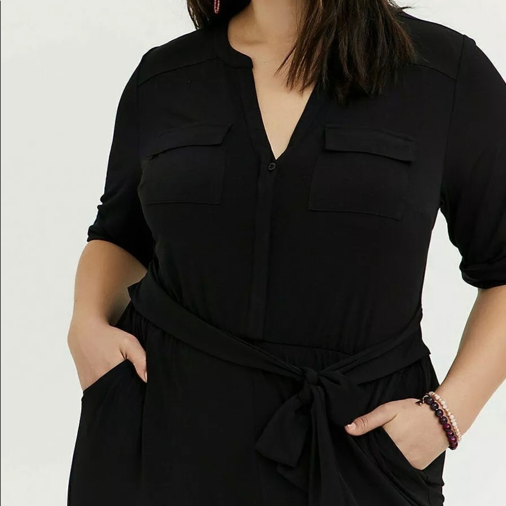 NWOT Torrid Harper Black Studio Jumpsuit 1X